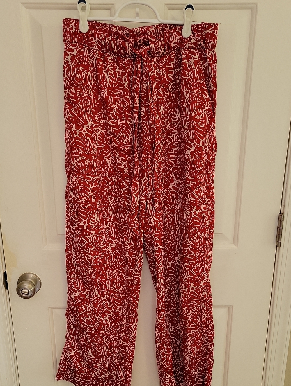 Club Monaco Red & White Wide-Leg Printed Pants